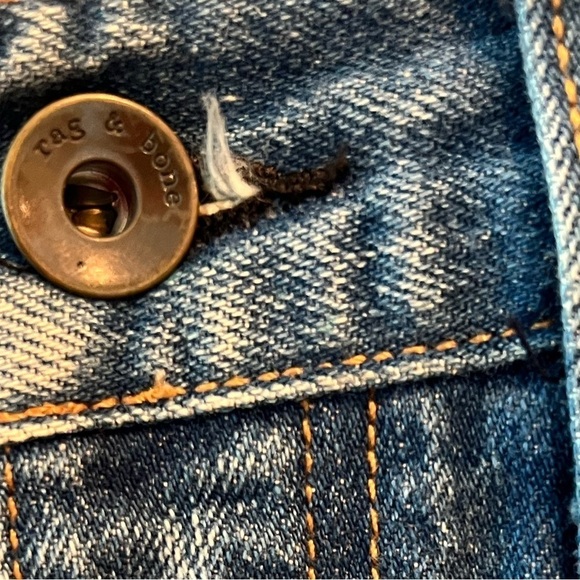 RAG & BONE MARILYN CROP ZEEBURG 25
SELVAGE JEANS - Picture 6 of 16